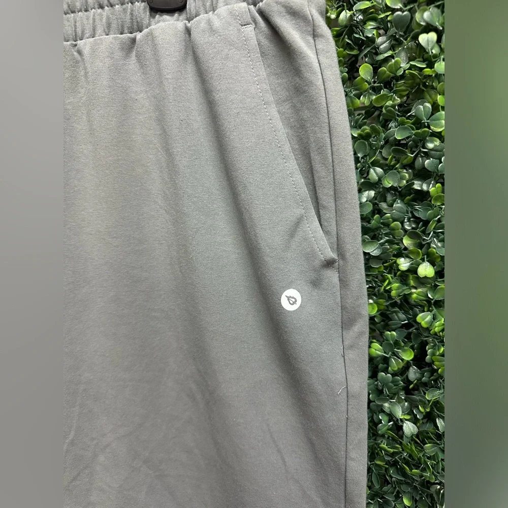 NWT Baleaf | Capri Pant - Picture 4 of 9